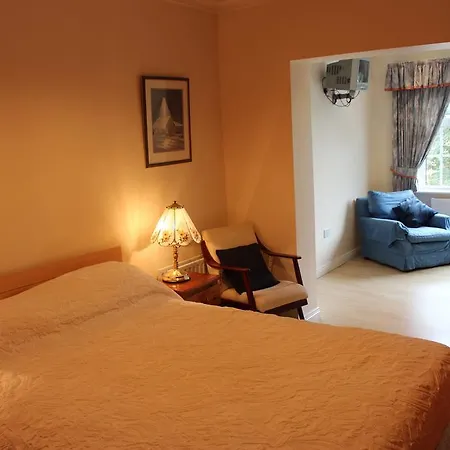 Bed and breakfast Bohola House